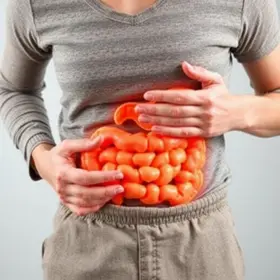 Barriga inchada e gases: o que saber, cuidados e quando buscar orientação